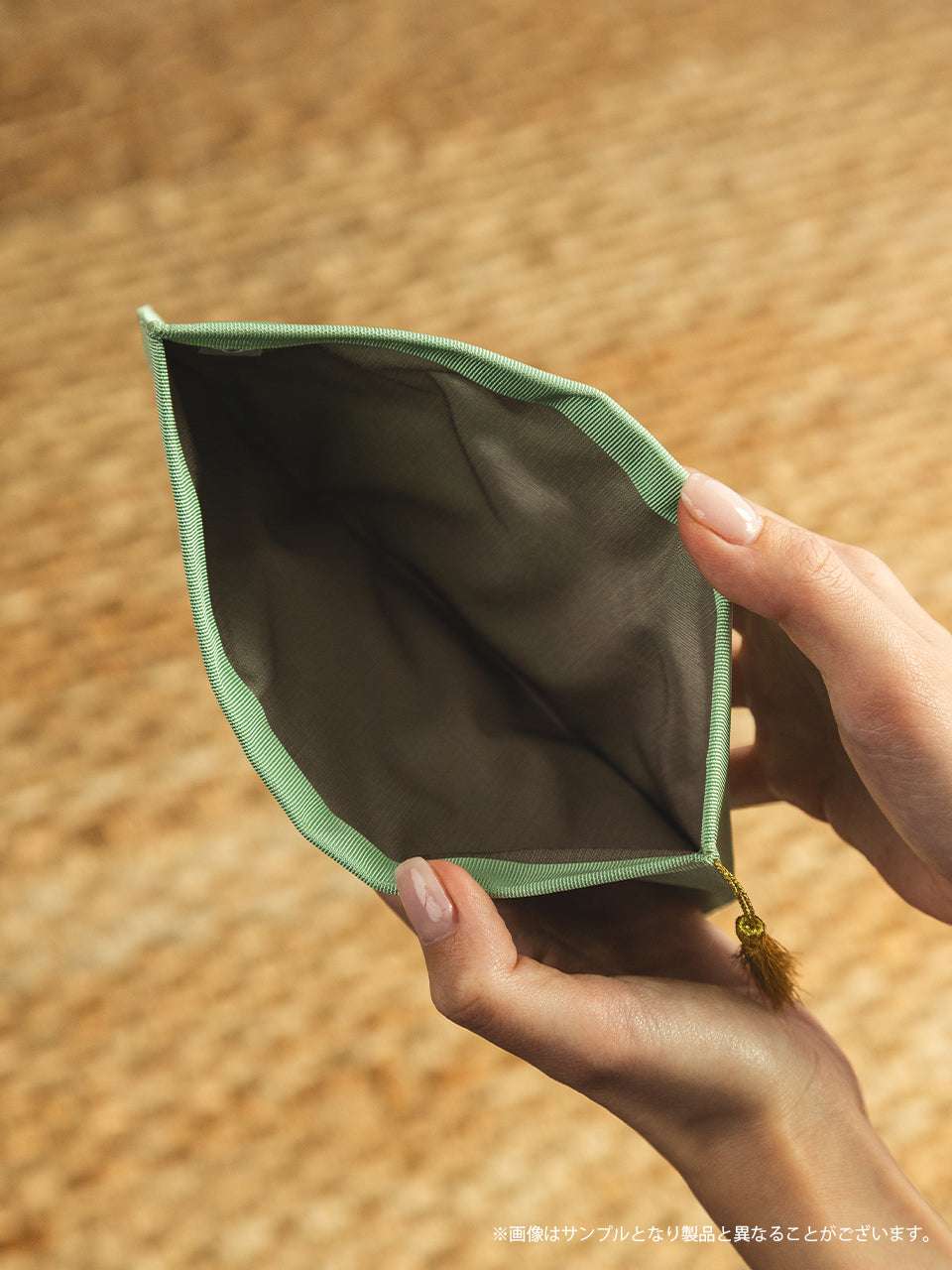 【受注生産品・12月下旬お届け】春風亭一蔵 ラジオマガジンフライデー！ - 西陣織フラットポーチ